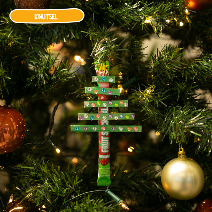 Treat inspiration - fruit stick Christmas tree